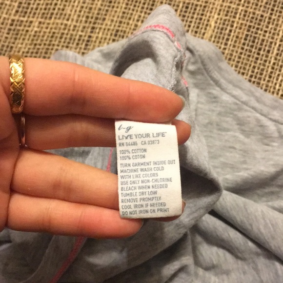 American Eagle Love Graphic Short Sleeve Tee - Picture 5 of 6